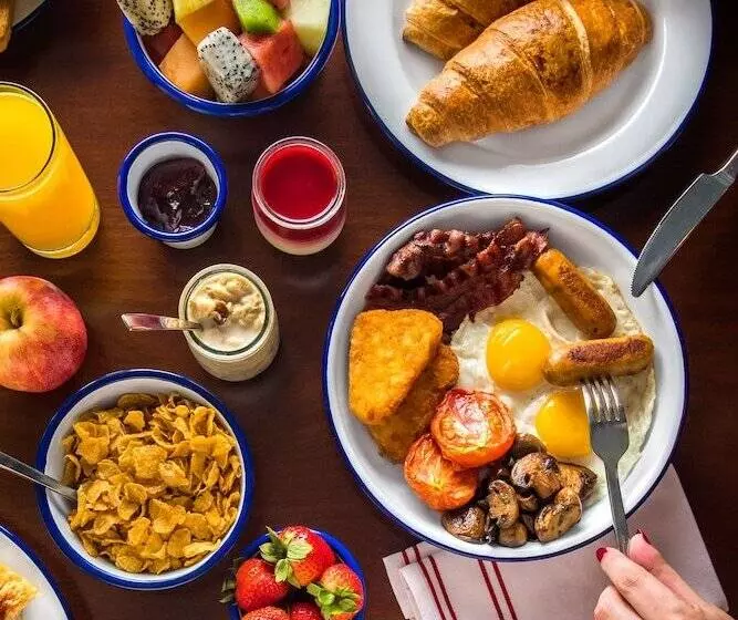 Millennium Lakeview Residences