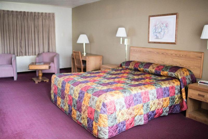 فندق على الطريق Vino Inn & Suites