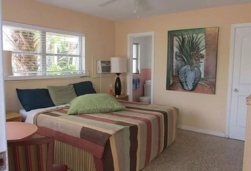 Amber Tides Motel