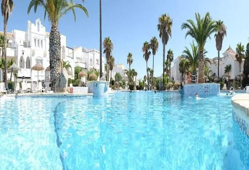 Apartamentos Golf Center