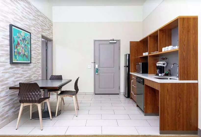 Home2 Suites By Hilton Fayetteville Fort Bragg