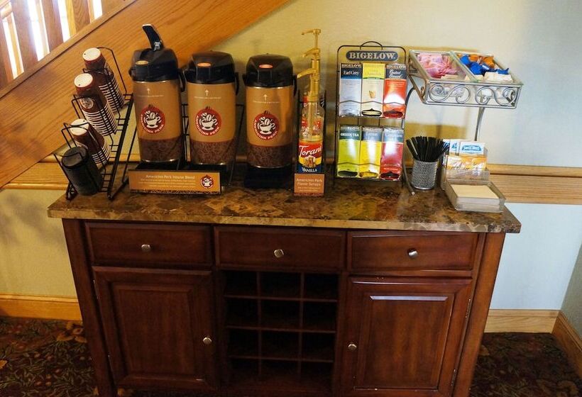 ホテル Americinn By Wyndham Anamosa