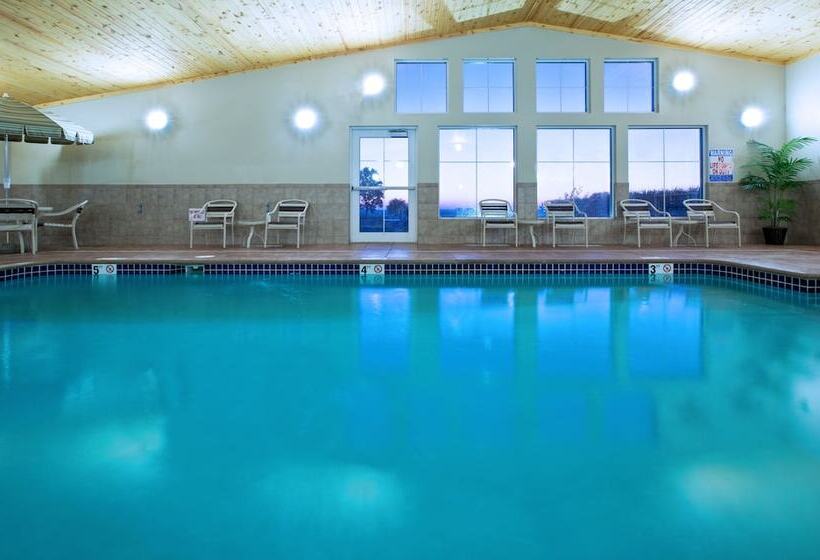 ホテル Americinn By Wyndham Anamosa