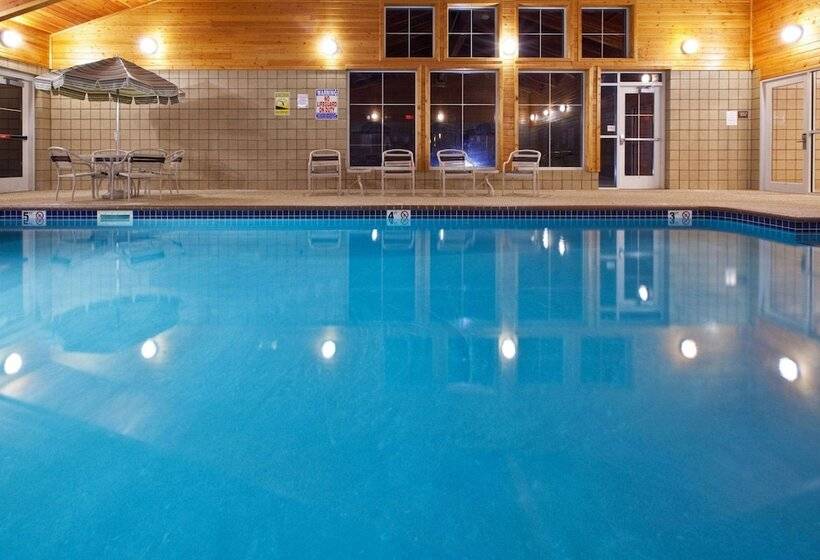 ホテル Americinn By Wyndham Anamosa