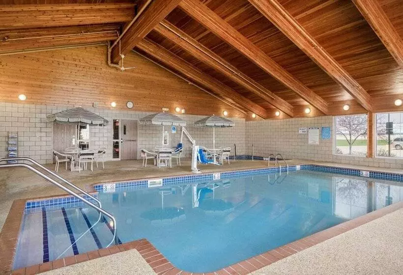 ホテル Americinn By Wyndham Anamosa