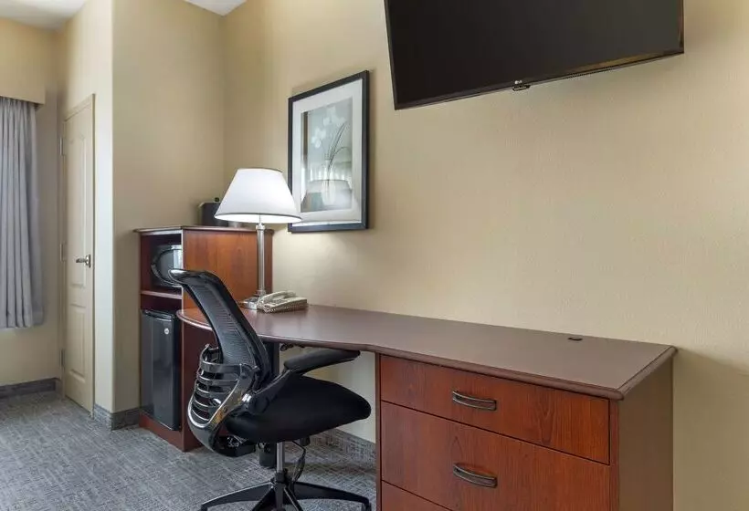 Best Western Franklin Town Center Hotel & Suites