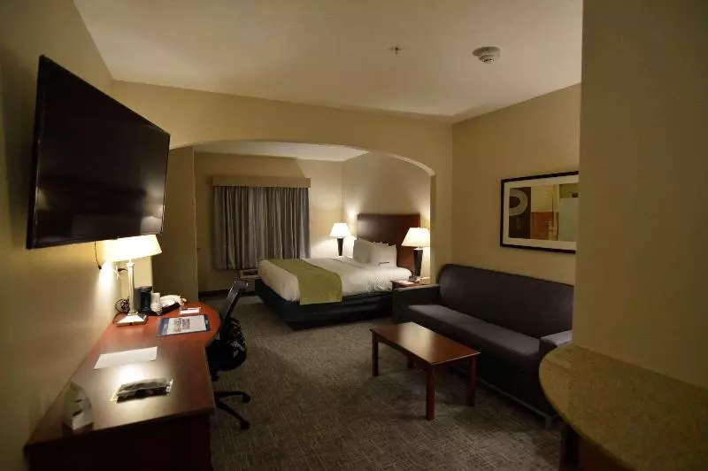 Best Western Franklin Town Center Hotel & Suites