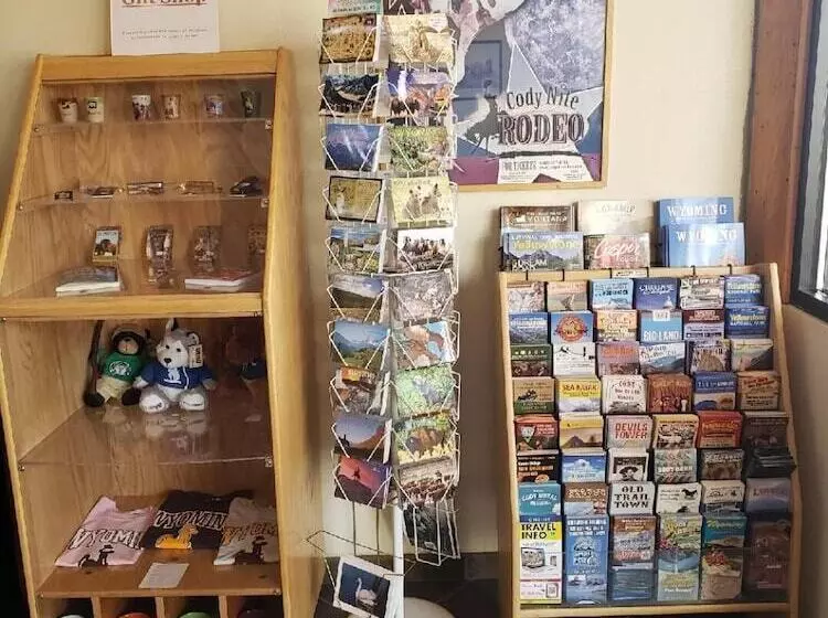 ホテル Cody Legacy Inn & Suites