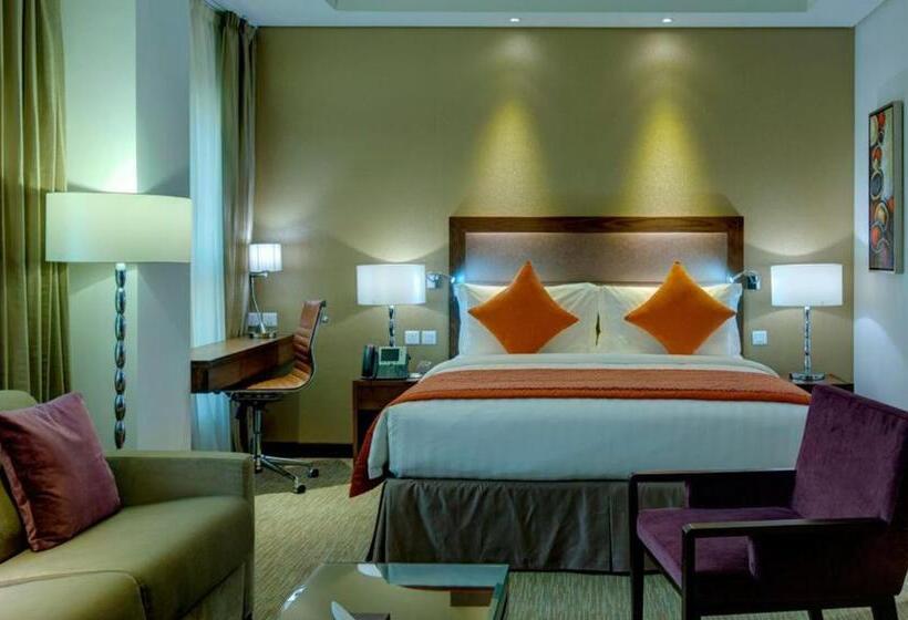 هتل Crowne Plaza Madinah, An Ihg