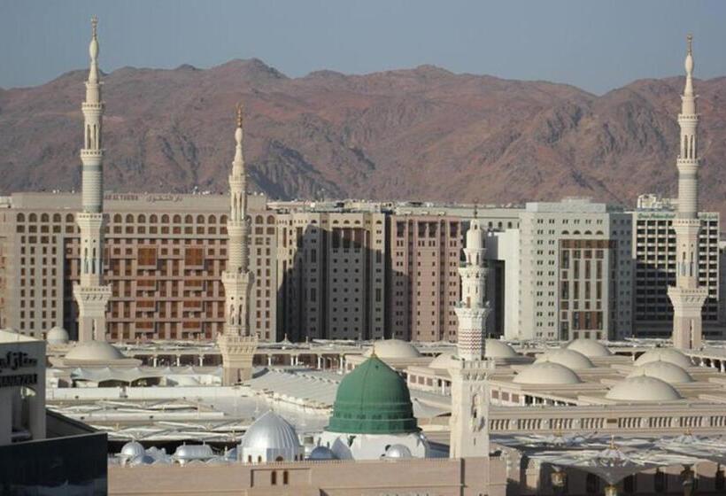 هتل Crowne Plaza Madinah, An Ihg