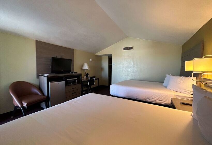 בית מלון כפרי Surestay By Best Western Chambers Petrified Forest