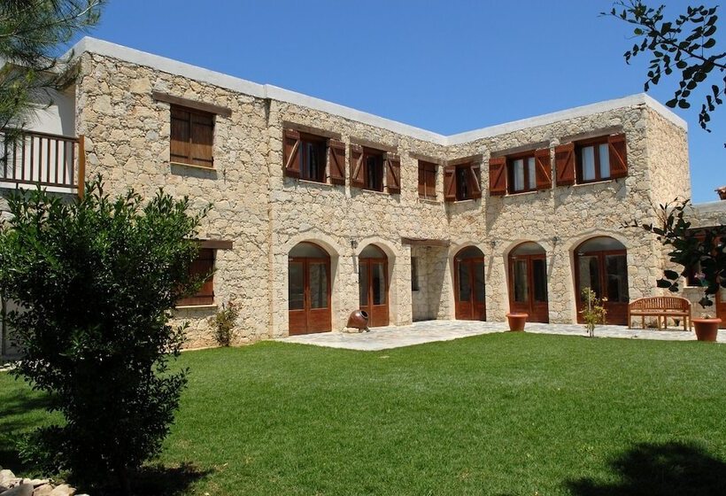 בית מלון כפרי Demetriou Paradisos Hills