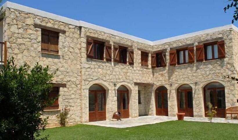 בית מלון כפרי Demetriou Paradisos Hills