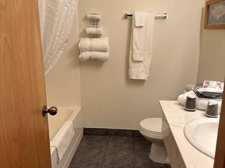 فندق Edgewater Inn Shady Cove