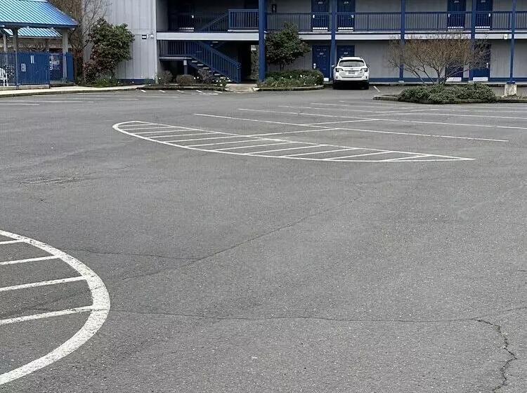 فندق Edgewater Inn Shady Cove