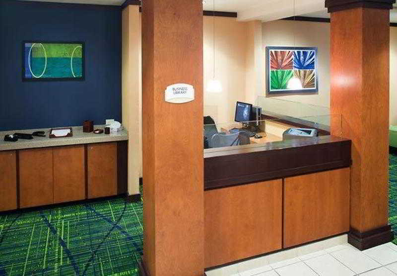 فندق Fairfield Inn & Suites By Marriott Rogers