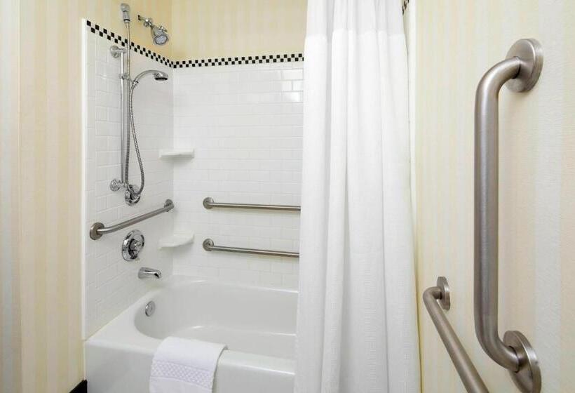 ホテル Fairfield Inn & Suites By Marriott Cumberland