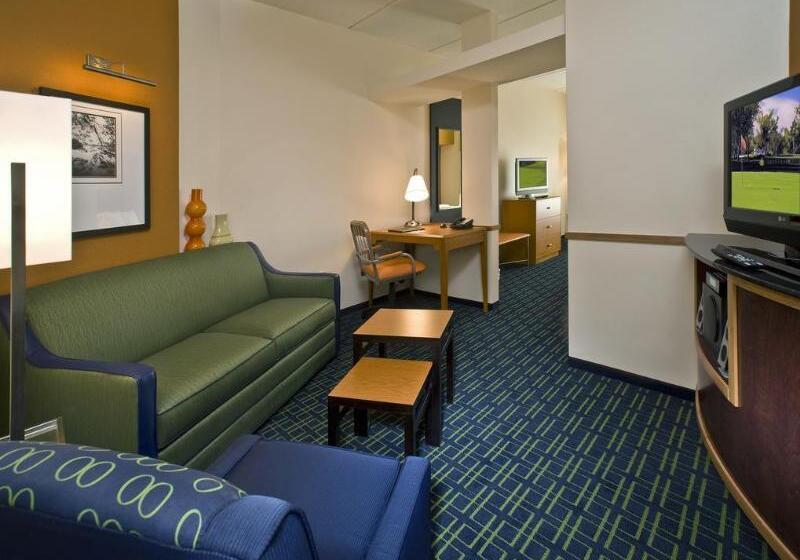 Отель Fairfield Inn & Suites By Marriott Texarkana