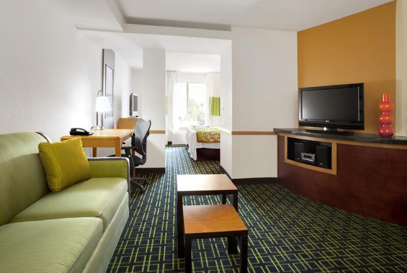 Отель Fairfield Inn & Suites By Marriott Texarkana