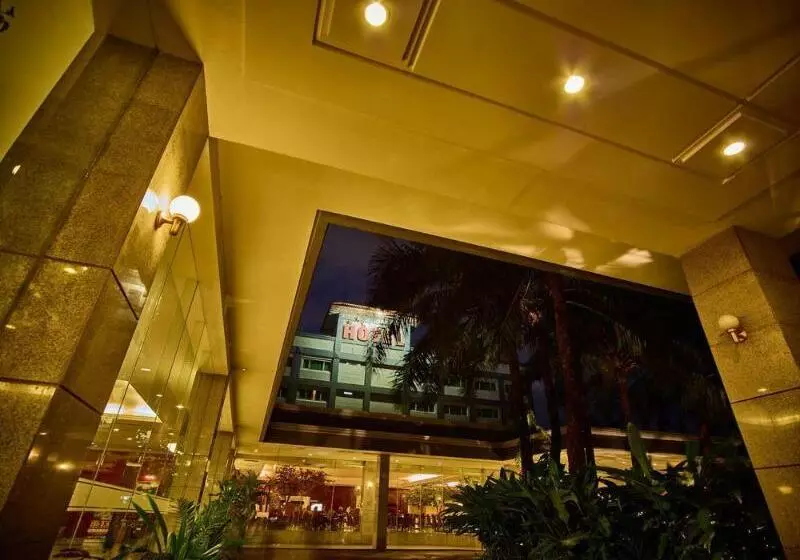 Istana Nelayan Hotel & Convention Powered By Archipelago