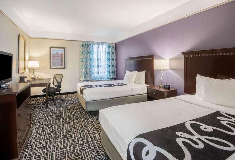 בית מלון כפרי La Quinta By Wyndham Dumas