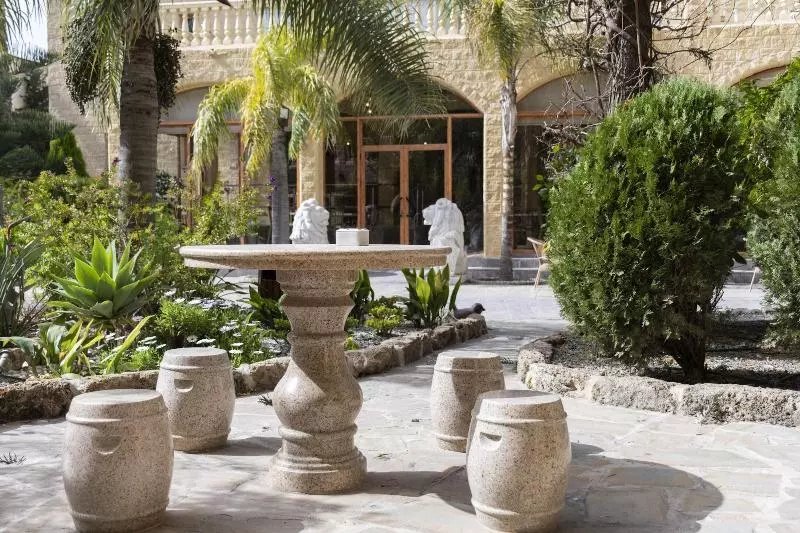 Hotelli Plaza Del Castillo