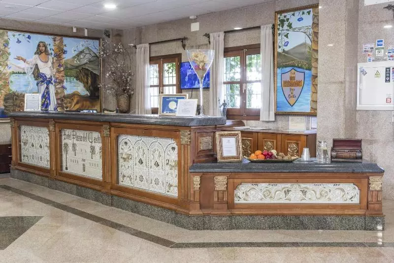 Hotelli Plaza Del Castillo