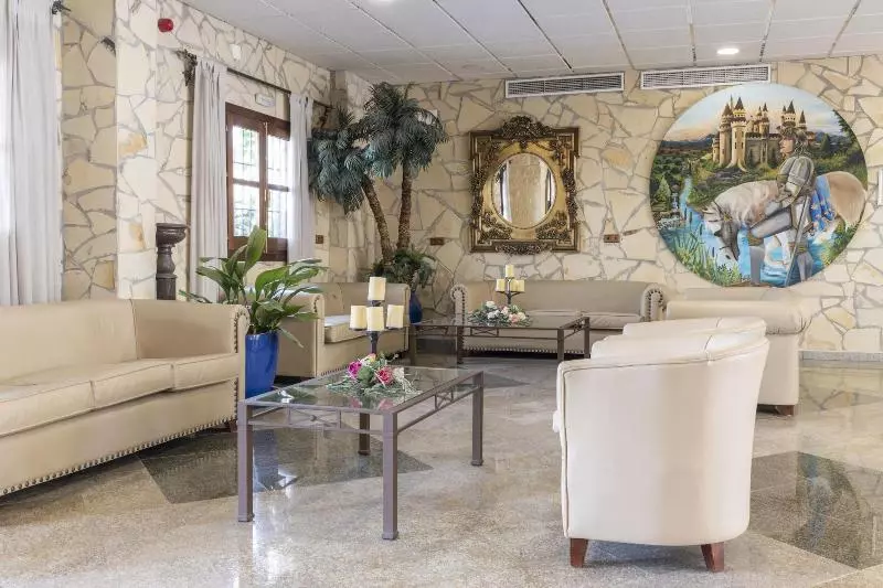 Hotelli Plaza Del Castillo