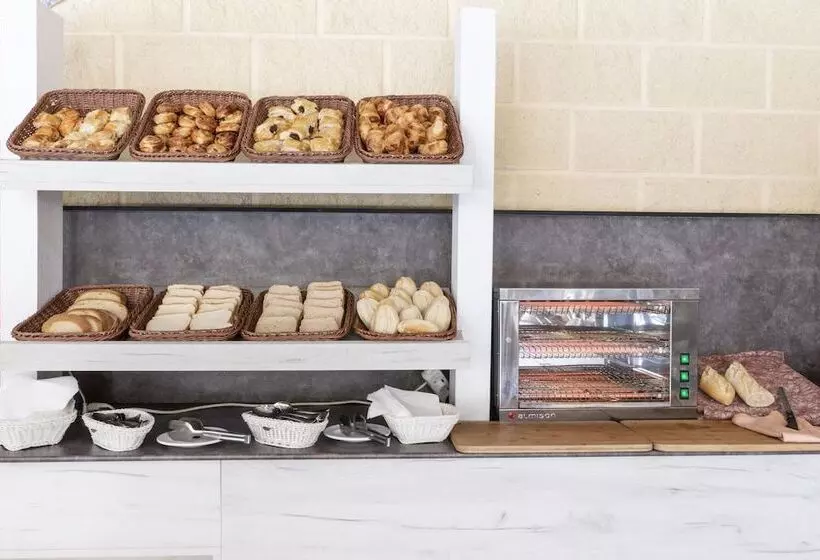 Hotelli Plaza Del Castillo