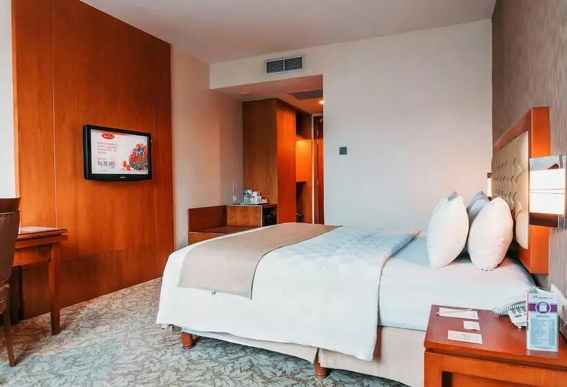 בית מלון כפרי Swissbelinn Ska Pekanbaru