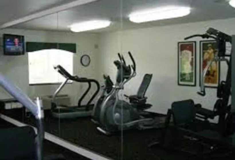 호텔 Travelodge By Wyndham Low Moor Near Covington