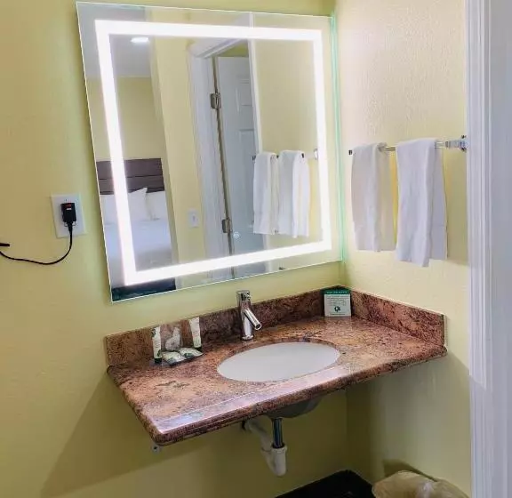 モーテル Central Coast Inn Cayucos