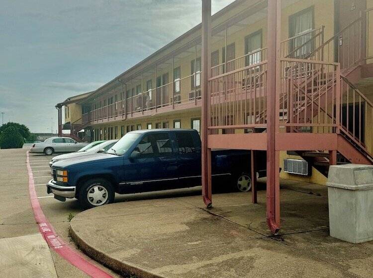 מוטל Seagoville Inn