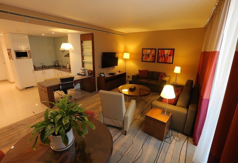 Staybridge Suites Beirut, An Ihg