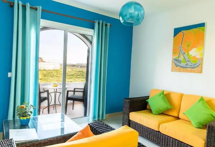 Tonel Apartamentos Turisticos