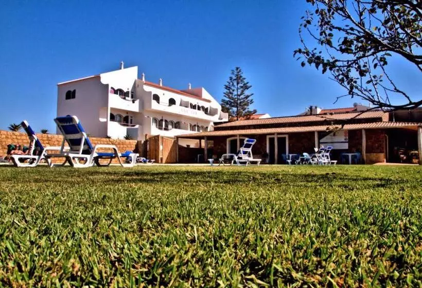 Tonel Apartamentos Turisticos