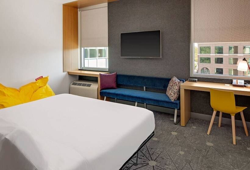 בית מלון כפרי Aloft Chapel Hill