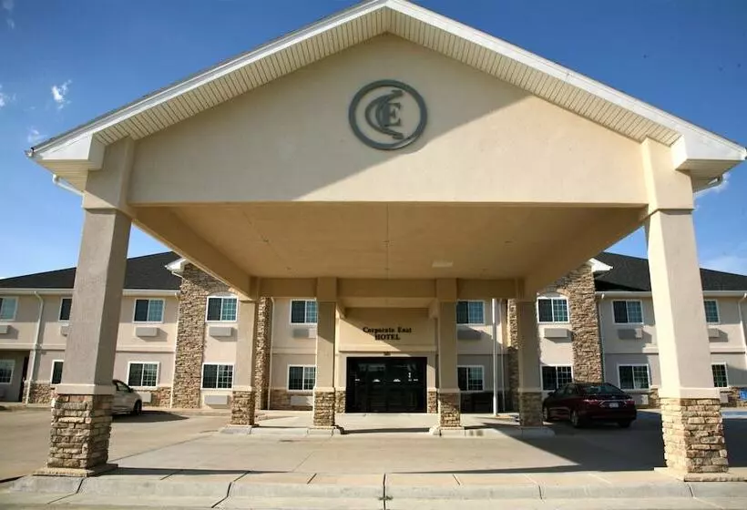 호텔 Corporate East