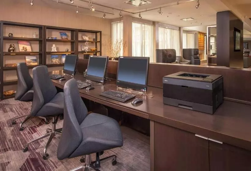 호텔 Courtyard By Marriott Baltimore Bwi Airport