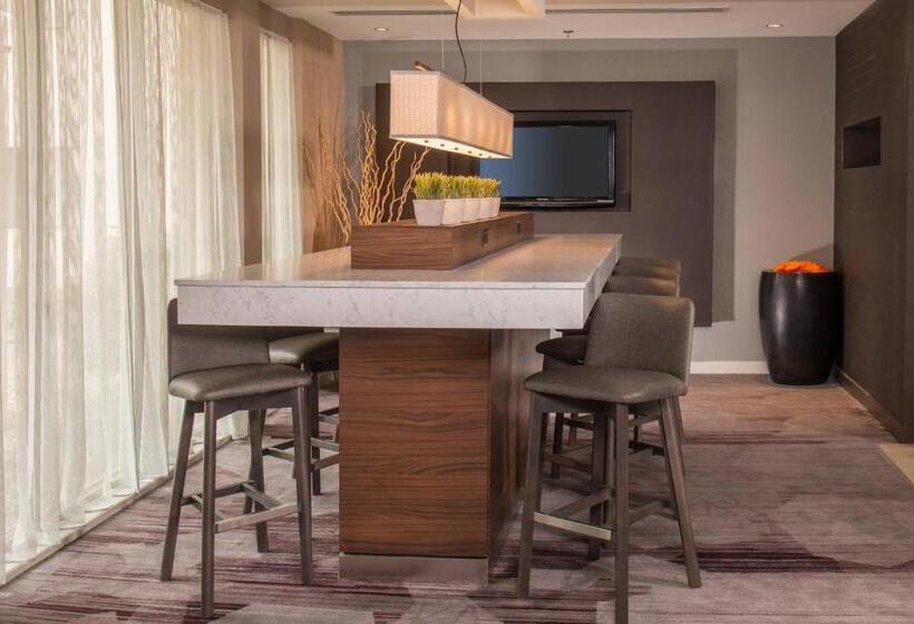 فندق Courtyard By Marriott Baltimore Bwi Airport