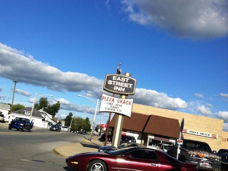 酒店 East Street Inn & Suites