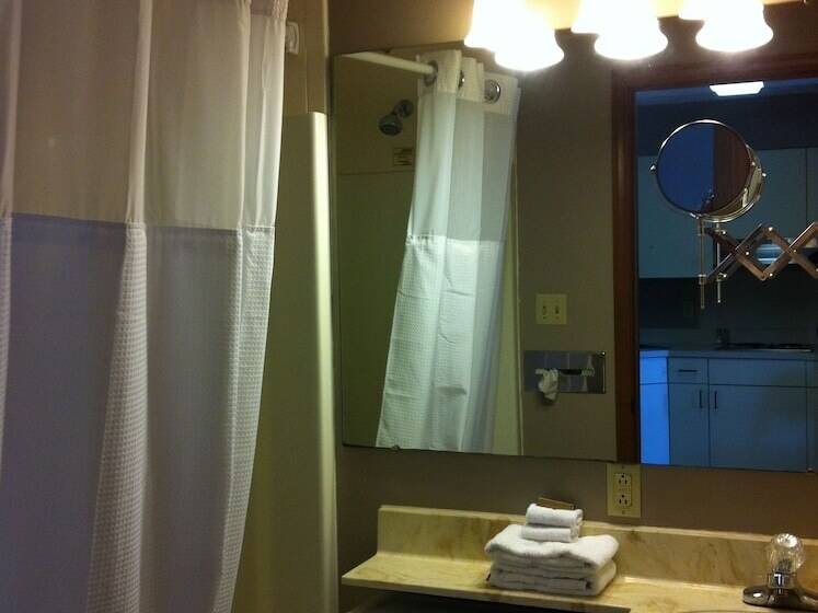 酒店 East Street Inn & Suites