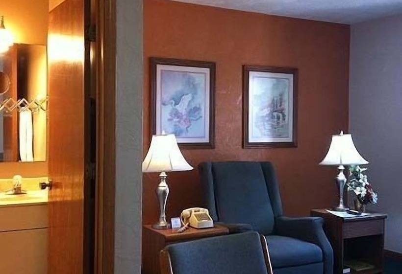 酒店 East Street Inn & Suites