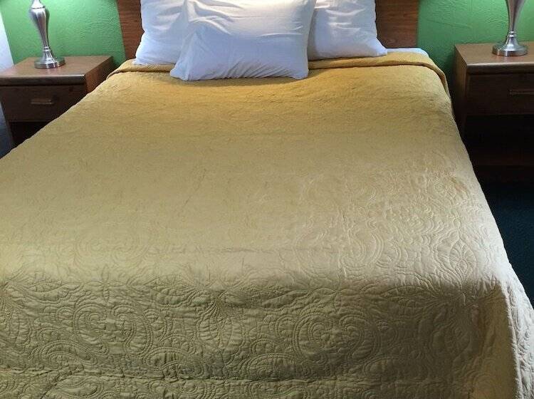 酒店 East Street Inn & Suites