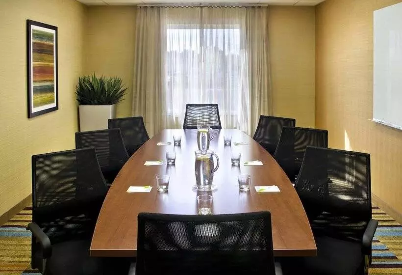 Hotel Fairfield Inn & Suites By Marriott Watertown Thousand Islands