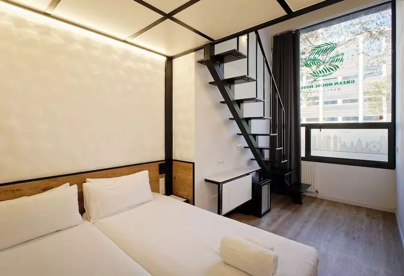 Отель Green House