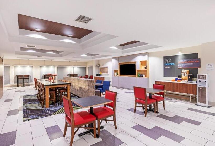 فندق Holiday Inn Express & Suites Austin Nw Lakeway By Ihg