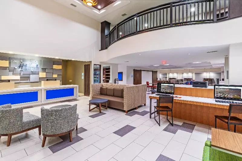 Hotel Holiday Inn Express & Suites Austin Nw   Lakeway By Ihg