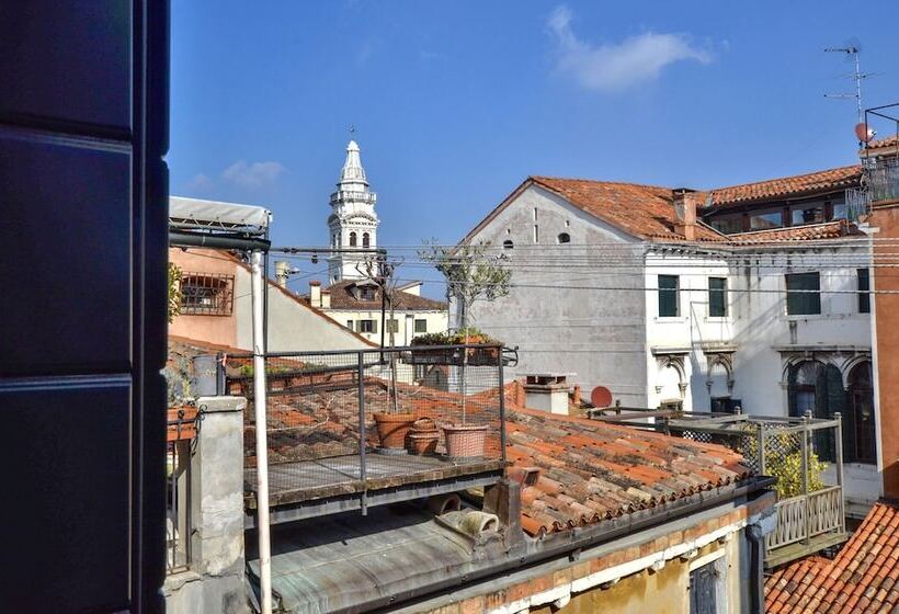 هتل Locanda Silva