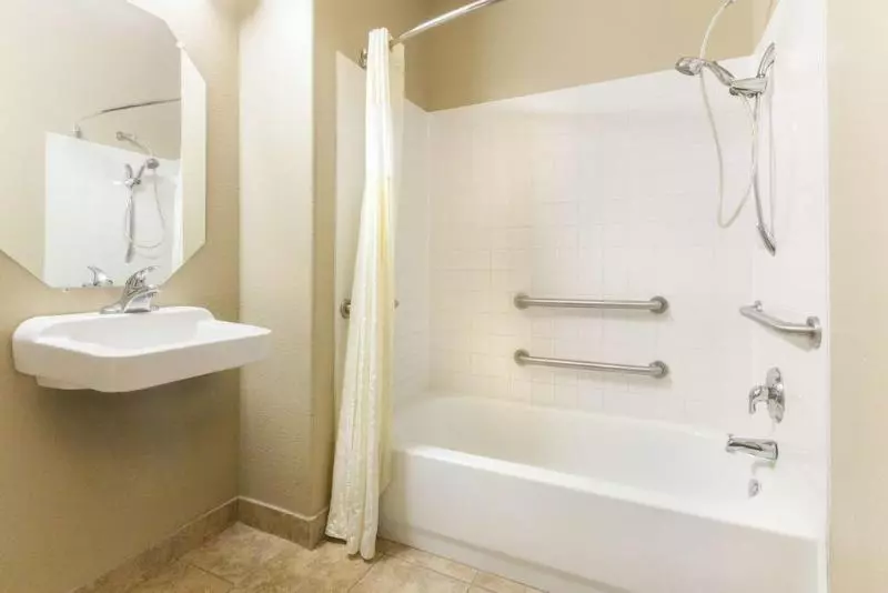 호텔 Lone Star Inn & Suites